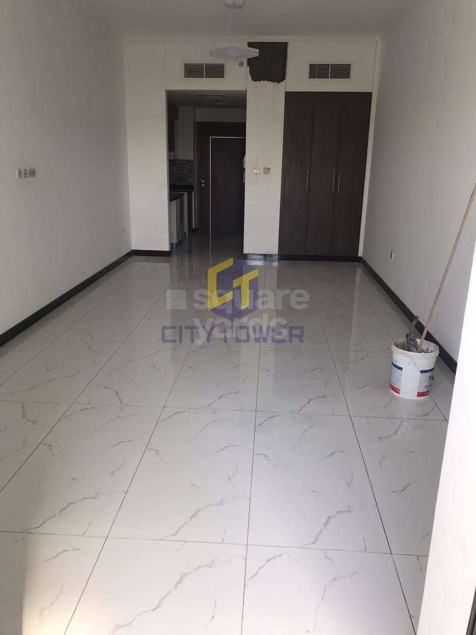 1 BR 1000 Sq.Ft. Apartment in Al Haseen Residences