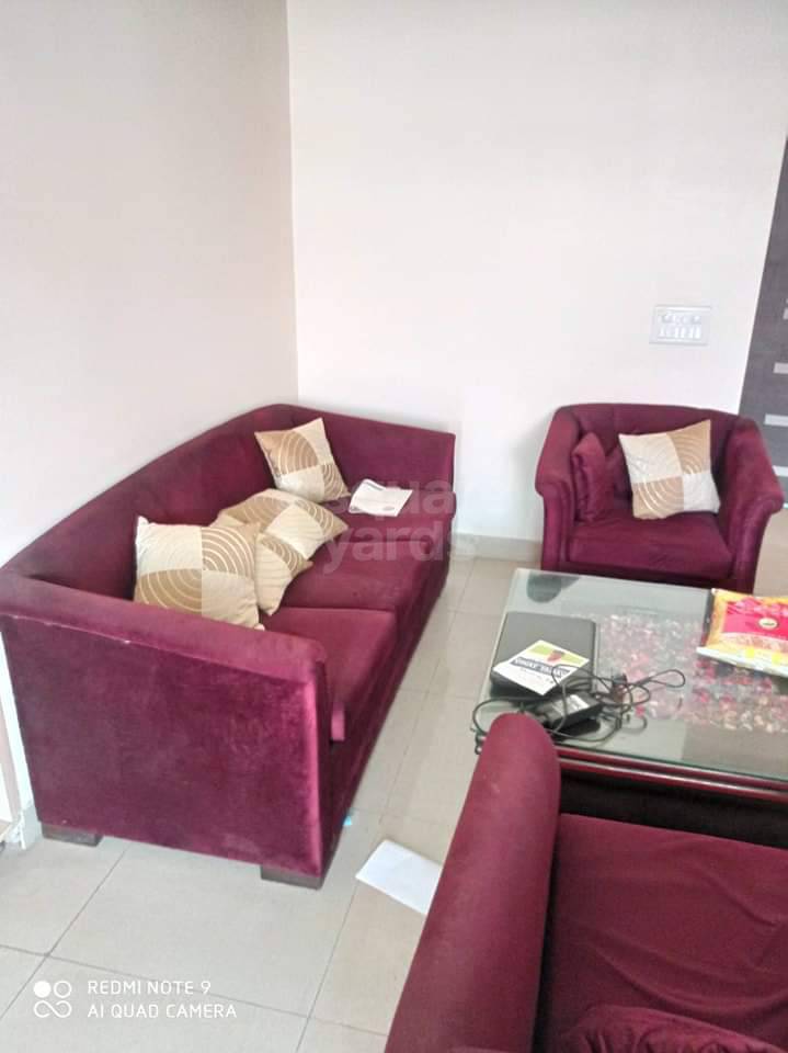 Resale 6+ Bedroom 2200 Sq.Ft. Independent House in Sector 55 Noida