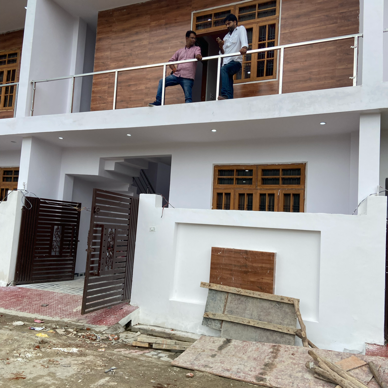 Resale 3.5 Bedroom 1550 Sq.Ft. Villa in Nilmatha Lucknow 4130277