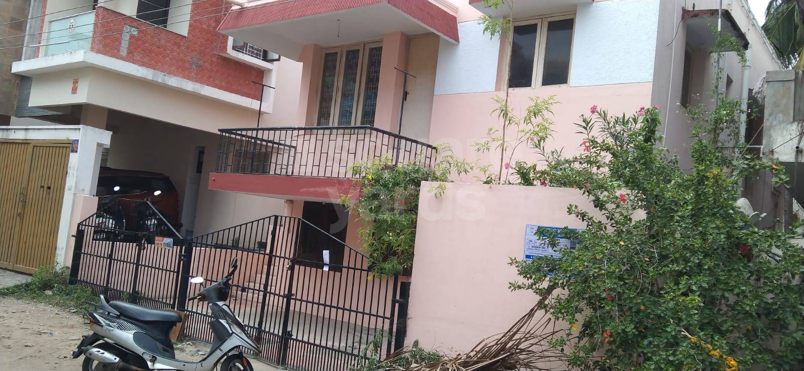 Resale 6+ Bedroom 4000 Sq.Ft. Independent House in Vadapalani Chennai