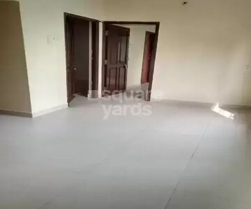 Living Room in 2 BHK Apartment at Beliaghata – for Rent