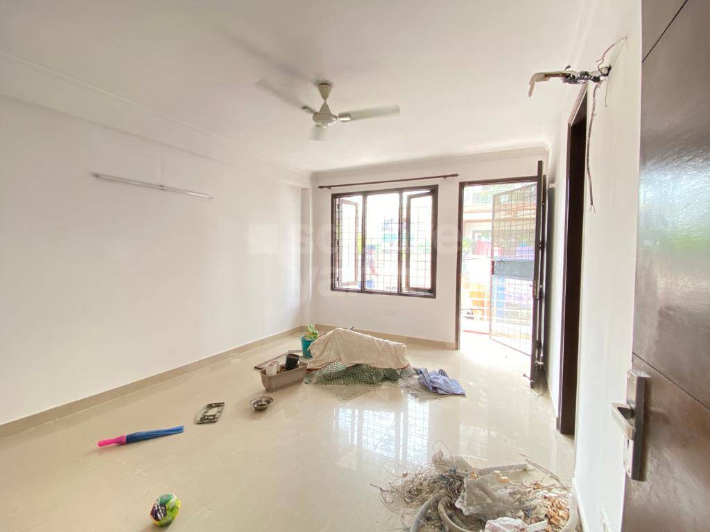 Rental 3 Bedroom 1800 Sq.Ft. Apartment in Freedom Fighters Enclave