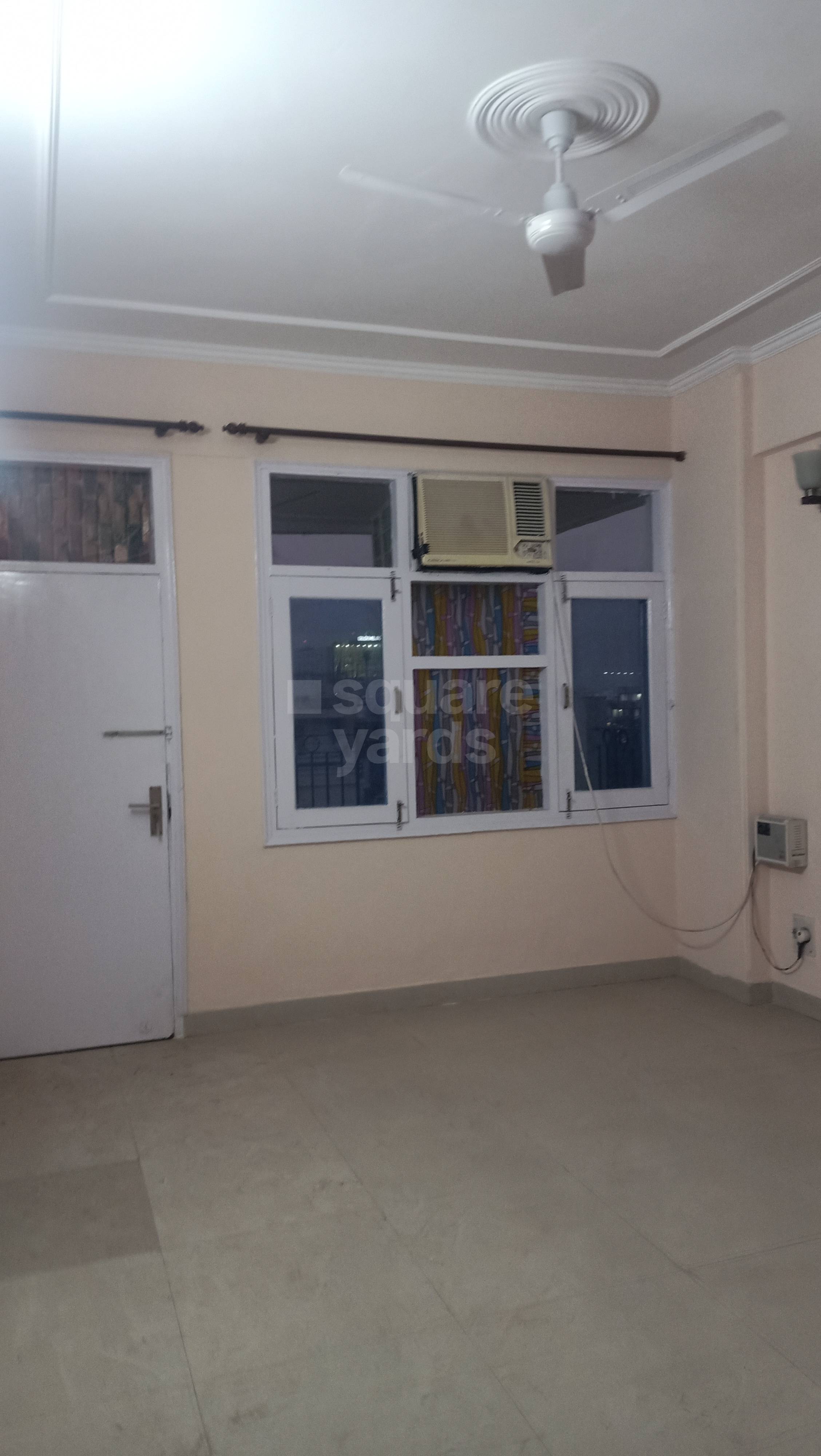 Rental 3 Bedroom 2550 Sq.Ft. Apartment in HBH Galaxy Apartments, Sector