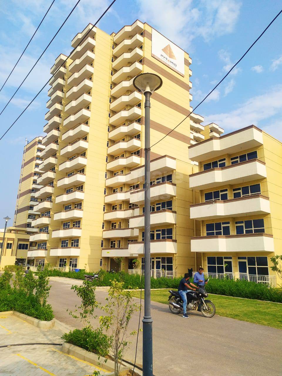 Rental 2 Bedroom 598 Sq.Ft. Apartment in Pyramid Urban Homes 3, Sector