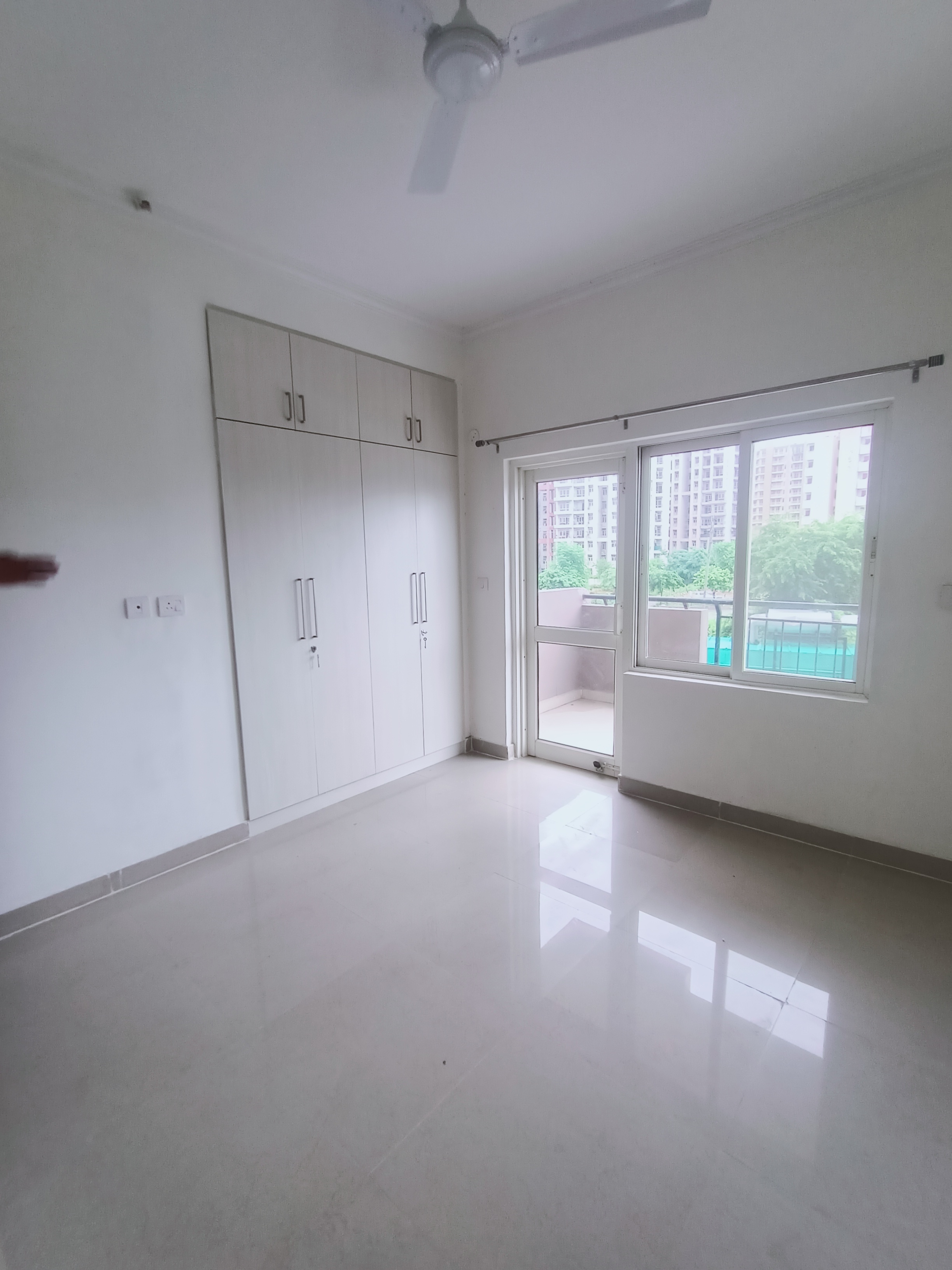 Rental 3 Bedroom 1440 Sq.Ft. Apartment in AWHO Shanti Vihar, Sector 95