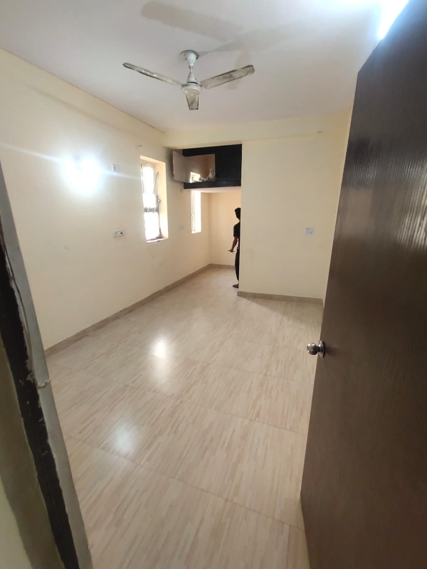 Resale 3 Bedroom 1690 Sq.Ft. Apartment in Sadar Aparment, Mayur Vihar