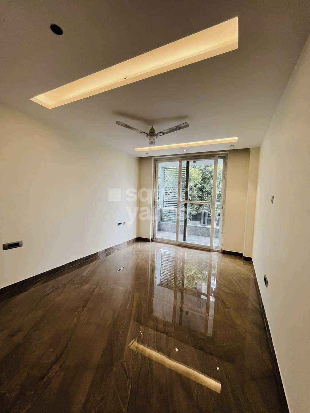Rental Studio 555 Sq.Ft. Builder Floor in DLF City Phase III, Sector 24
