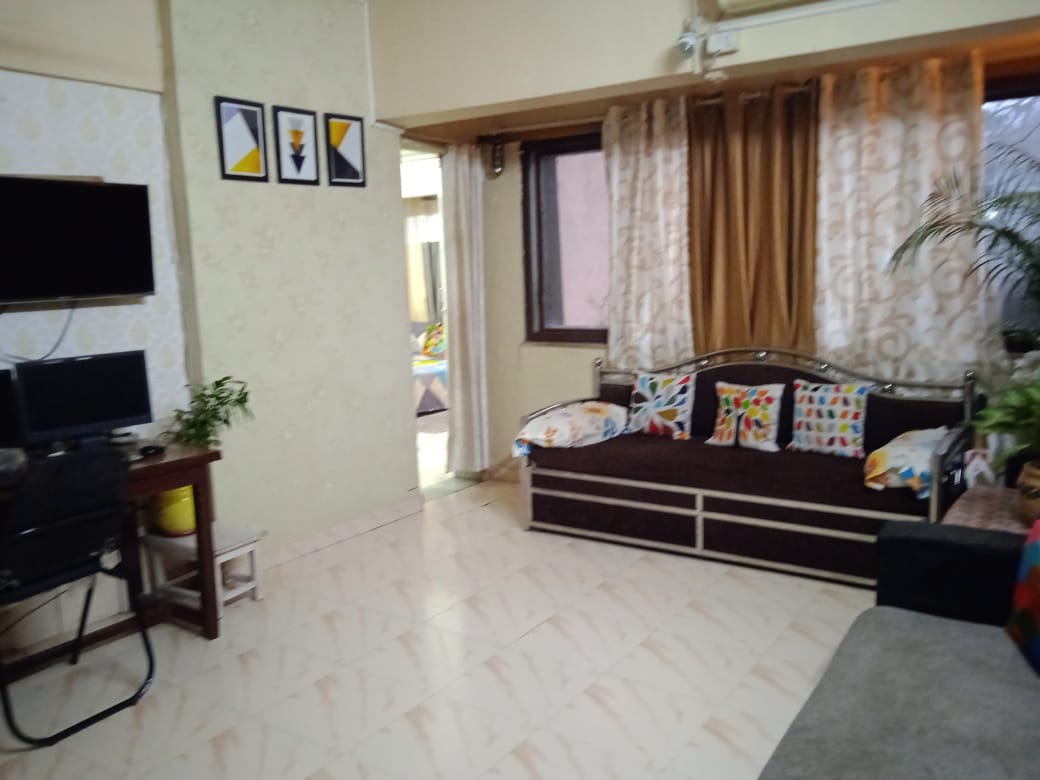 Resale 1 Bedroom 568 Sq.Ft. Apartment in Hill View Garden, Dahisar East