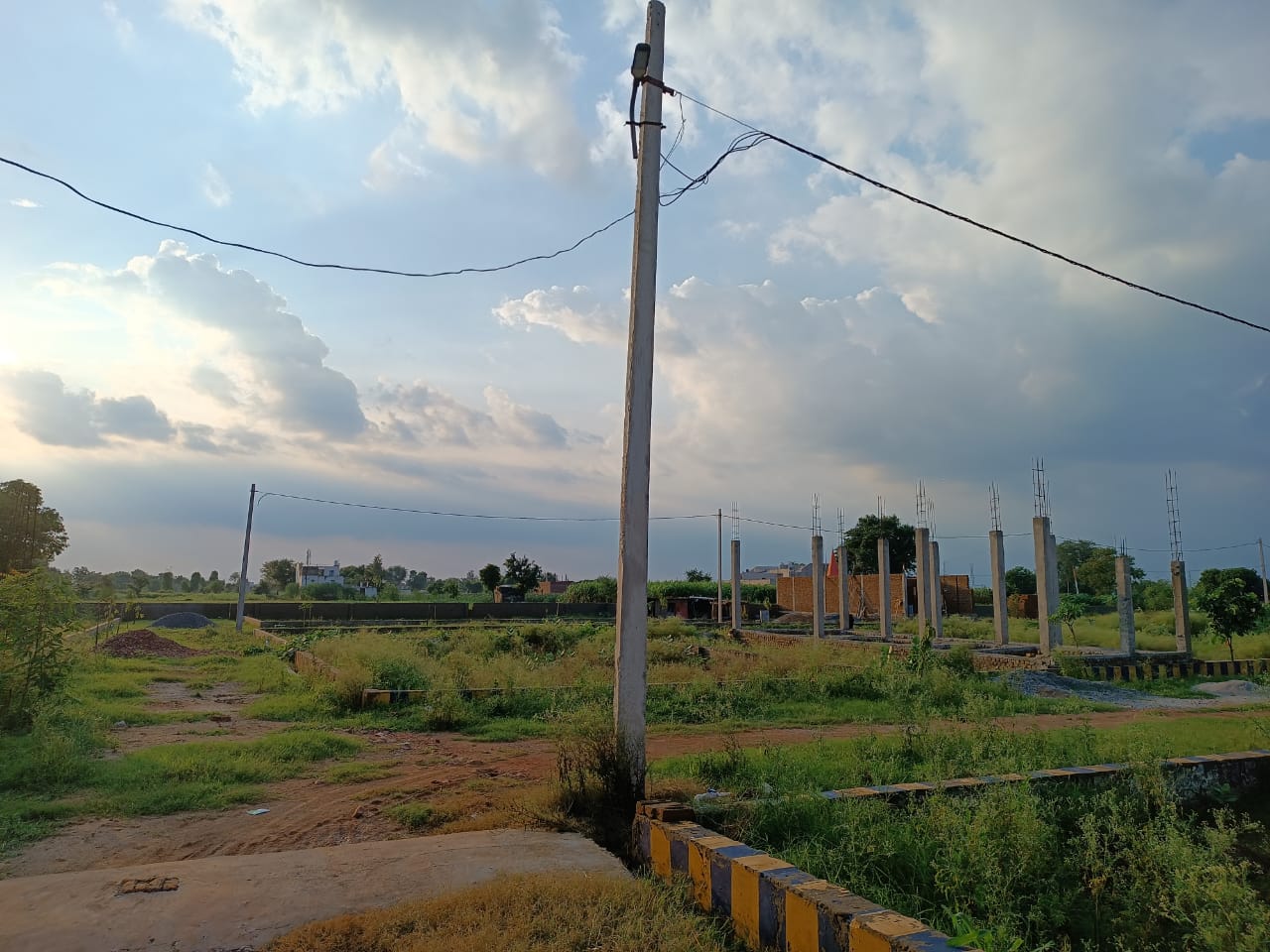 Resale 900 Sq.Ft. Plot in Agra Cantt Agra 4253421