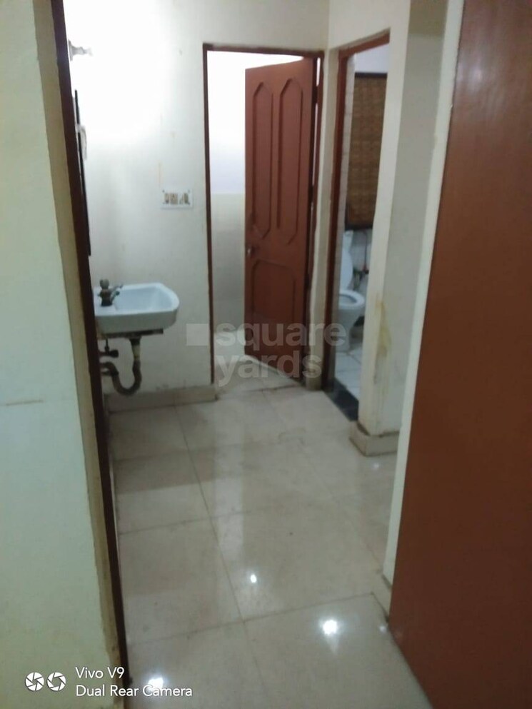 Attached Bathroom, rohini sector 9 2 Bedroom 950 Sq.Ft. Builder Floor In Rohini Sector 9 Delhi 4447505