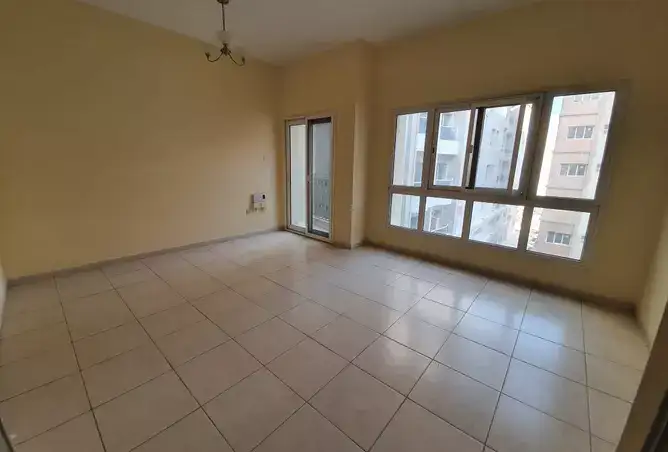 1 BR  Apartment For Rent in Sharjah 555 Tower