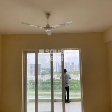 Balcony in 2 BHK Apartment at M3M Sierra, Sector 68 – for Rent