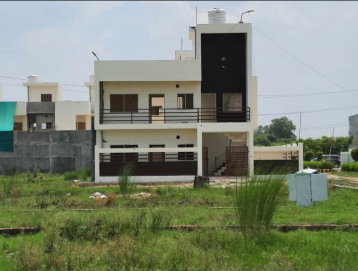 Resale 3 Bedroom 1470 Sq.Ft. Villa in Deva Road Lucknow 5039355