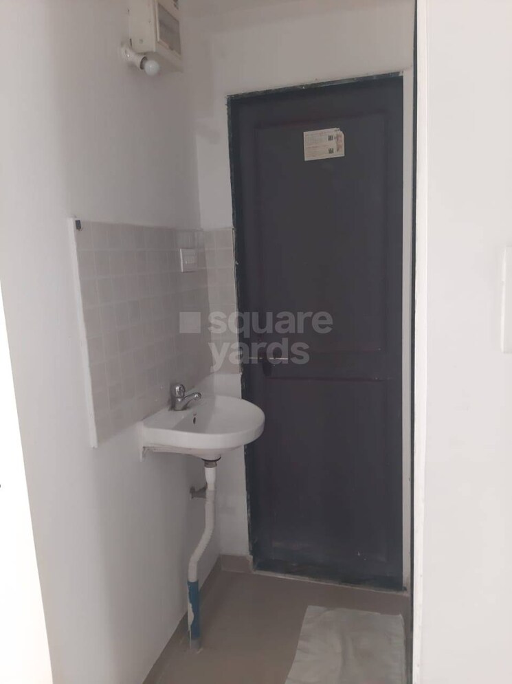 Bathroom, chandrangan-swaroop 1 Bedroom 650 Sq.Ft. Apartment In Ambegaon Budruk Pune 2169116