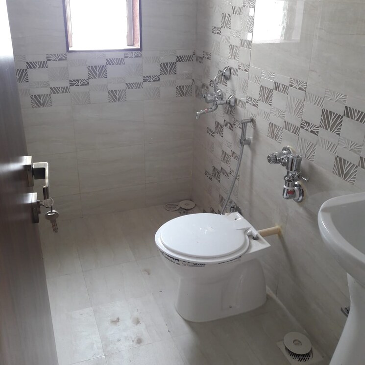 Bathroom, andheri west 3 Bedroom 1450 Sq.Ft. Apartment In Andheri West Mumbai 4470173