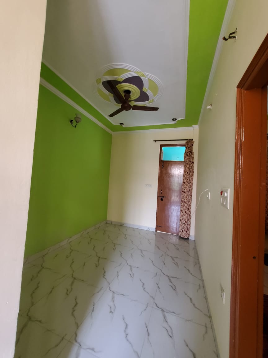 Rental 2 Bedroom 645 Sq.Ft. Independent House in Gn Sector Alpha 1