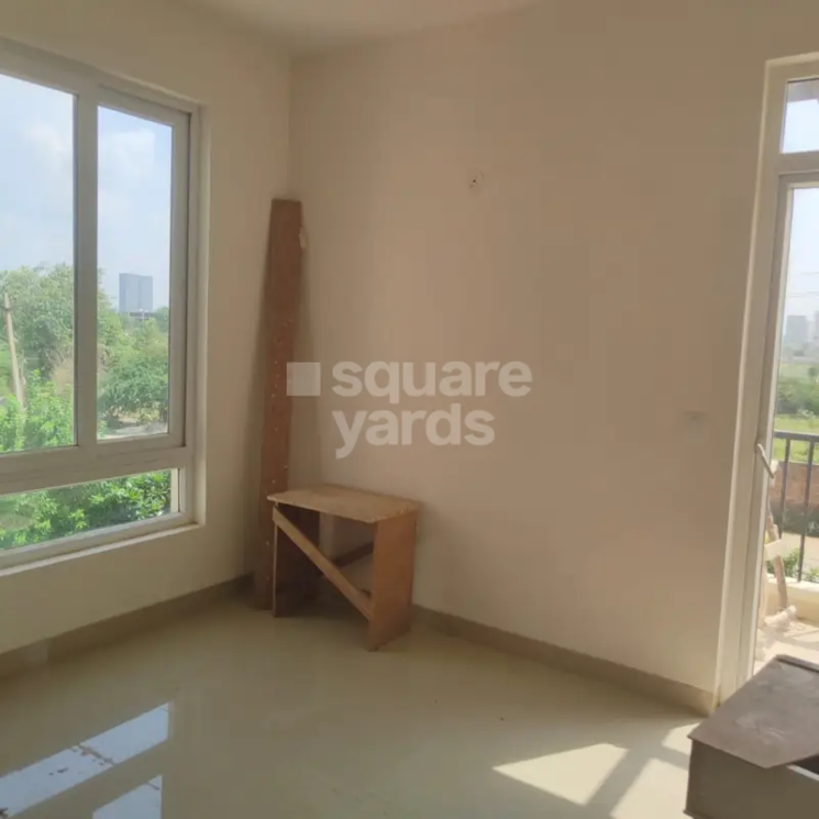 Room, emaar-emerald-estate 2 Bedroom 1020 Sq.Ft. Apartment In Sector 65 Gurgaon 4476309