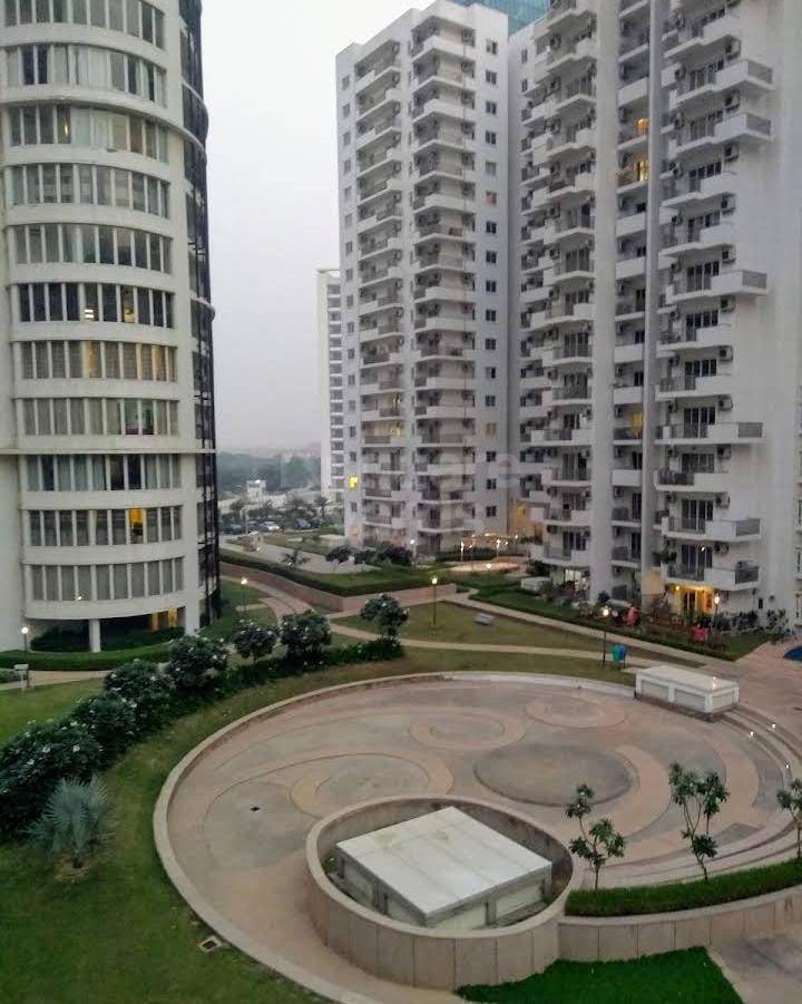 Rental 3 Bedroom 1900 Sq.Ft. Apartment in Emaar The Palm DriveThe