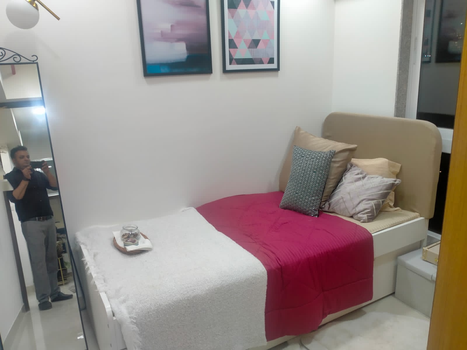 gown on rent in tilak nagar
