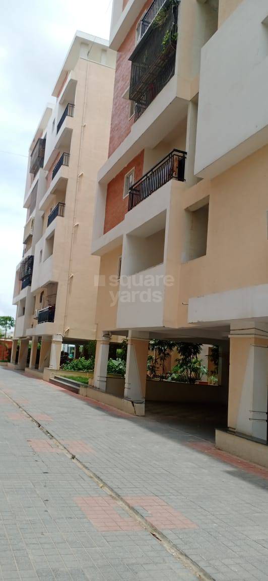 Resale 2 Bedroom 1350 Sq.Ft. Apartment in Manikonda Hyderabad 4969393
