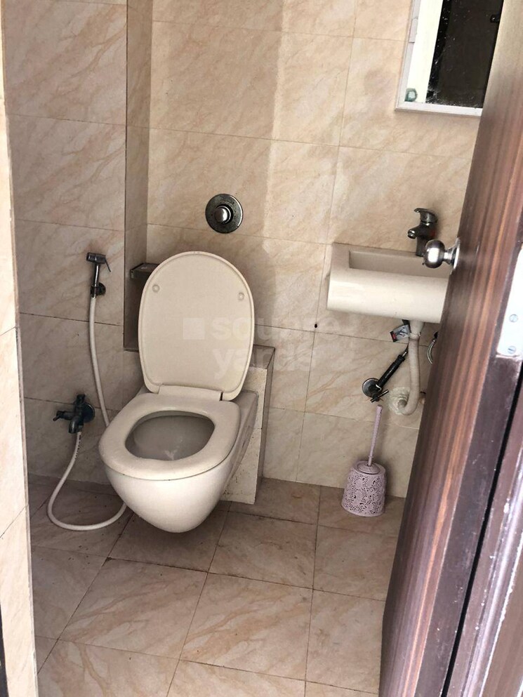 Bathroom, thakur-kedarnath-tower 3 Bedroom 1650 Sq.Ft. Apartment In Versova Mumbai 4488154