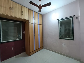 1 BHK Apartment For Rent in Seawoods