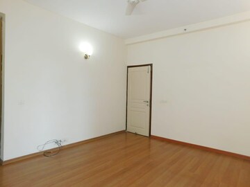 Bedroom in 3 BHK Apartment at Unitech Uniworld Gardens, Sector 47 – for Rent