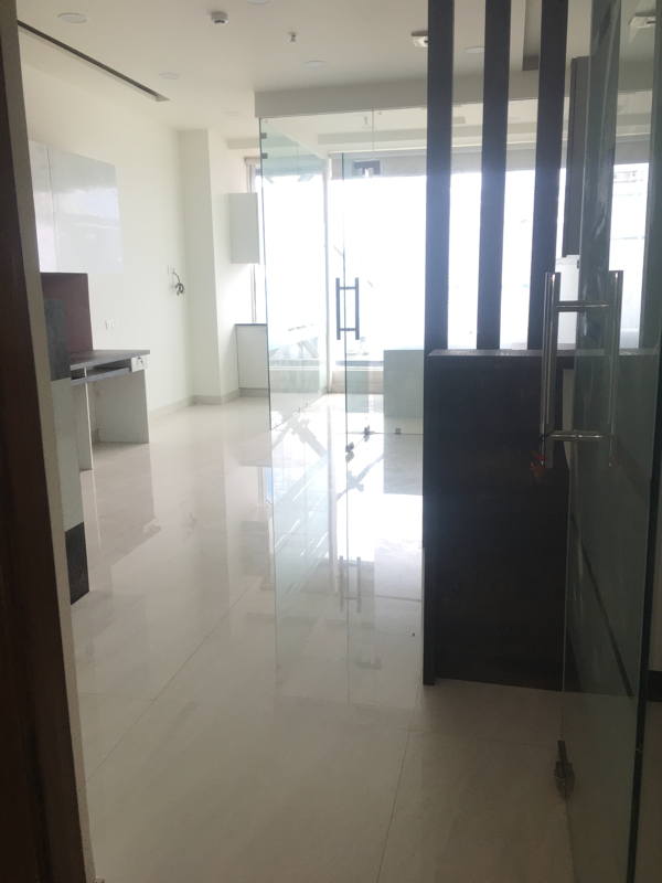 Rental Commercial Office Space 1000 Sq.Ft. in Pearls Omaxe Tower