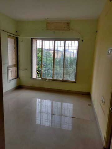 Room in 3.5 BHK Apartment at Vasant Valley Kalyan West, Kalyan West – for Rent