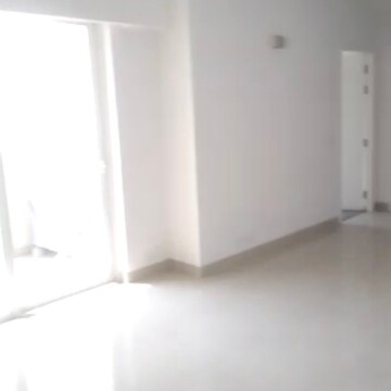 Room in 3 BHK Apartment at M3M Marina, Sector 68 – for Rent