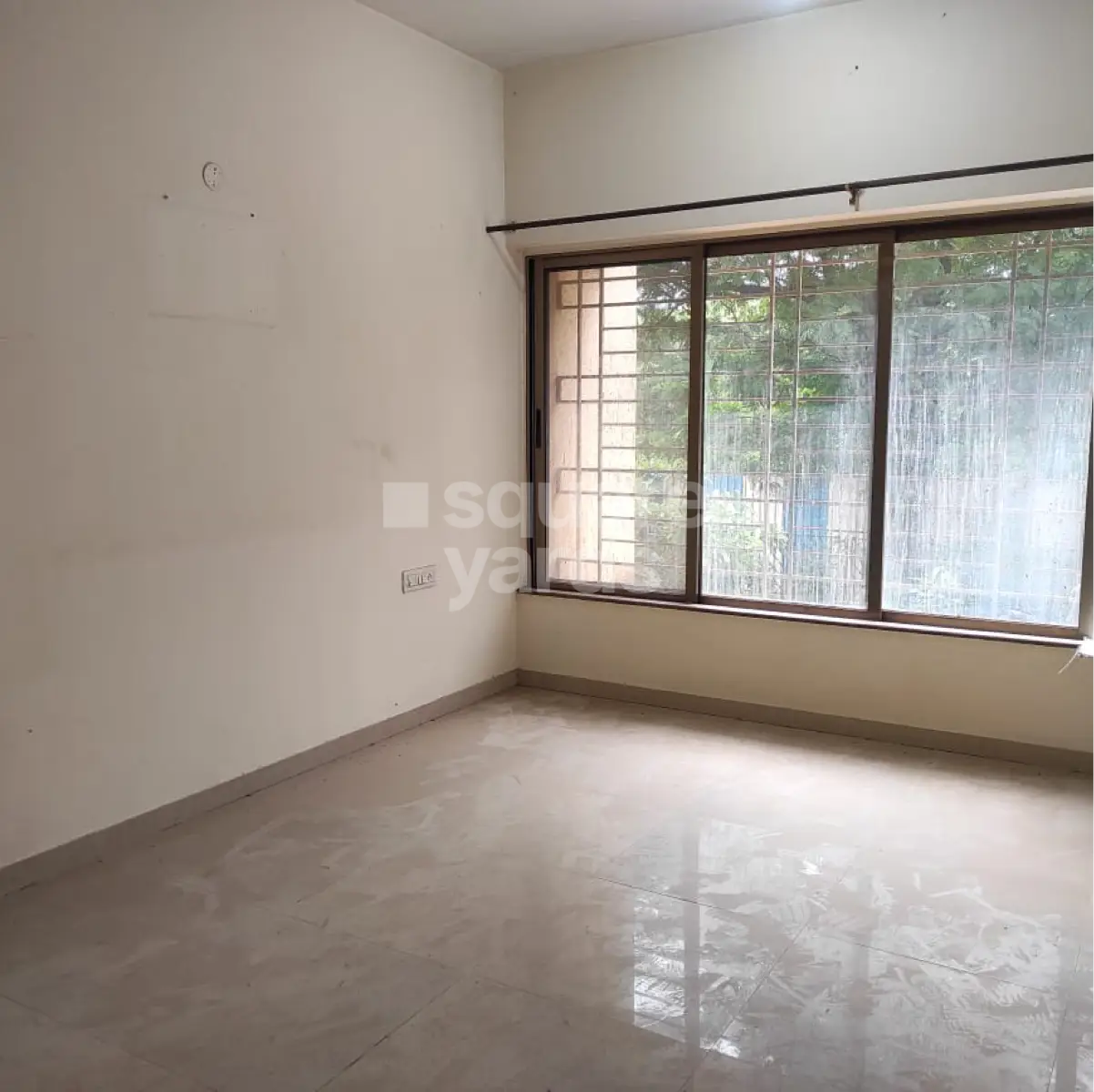 Resale 3 Bedroom 1550 Sq.Ft. Apartment in Raheja Willows, Kandivali