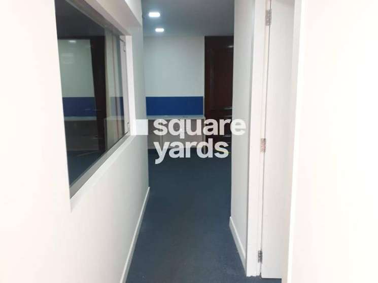 Commercial Office Space 670 Sq.Ft. in Infantry Road Bangalore