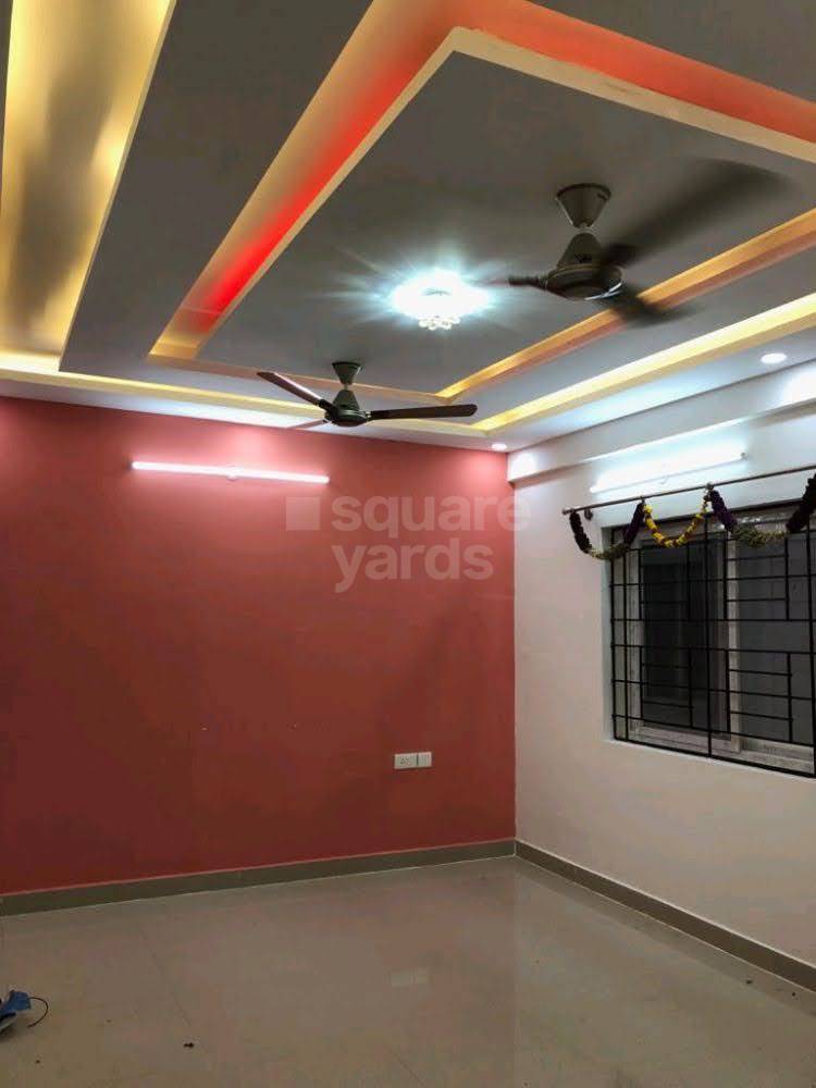 Rental 3 Bedroom 1025 Sq.Ft. Apartment in Purab Manor, Kr Puram