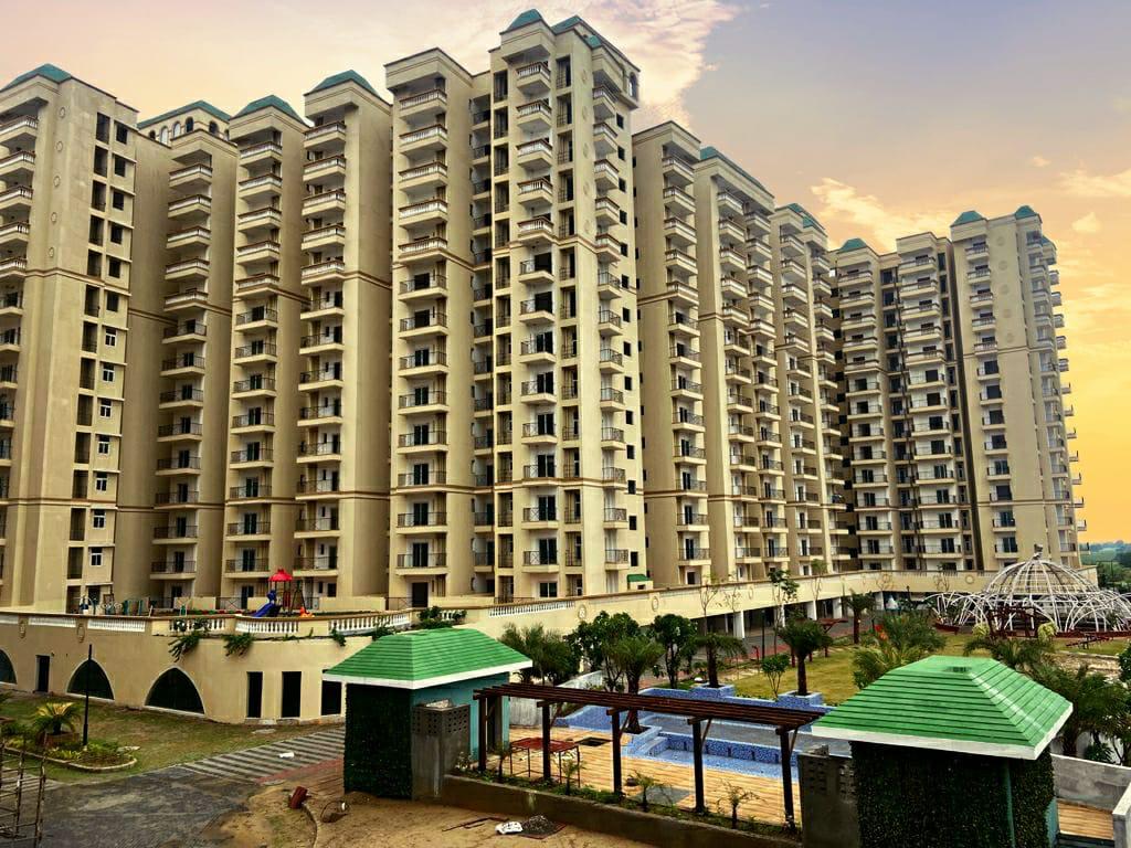 Resale 3 Bedroom 1002 Sq.Ft. Apartment in Nilaya Greens, Raj Nagar