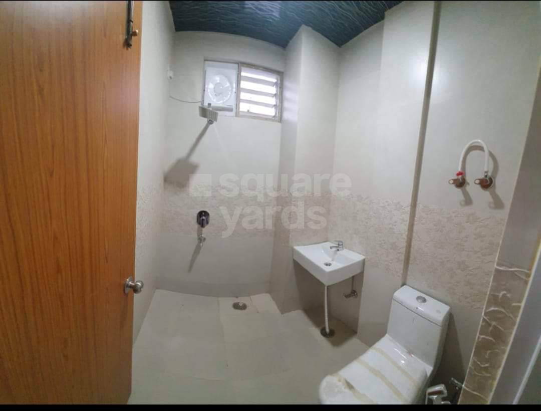 Rental 3 Bedroom 1371 Sq.Ft. Apartment in DLF Ridgewood Estate, Sector