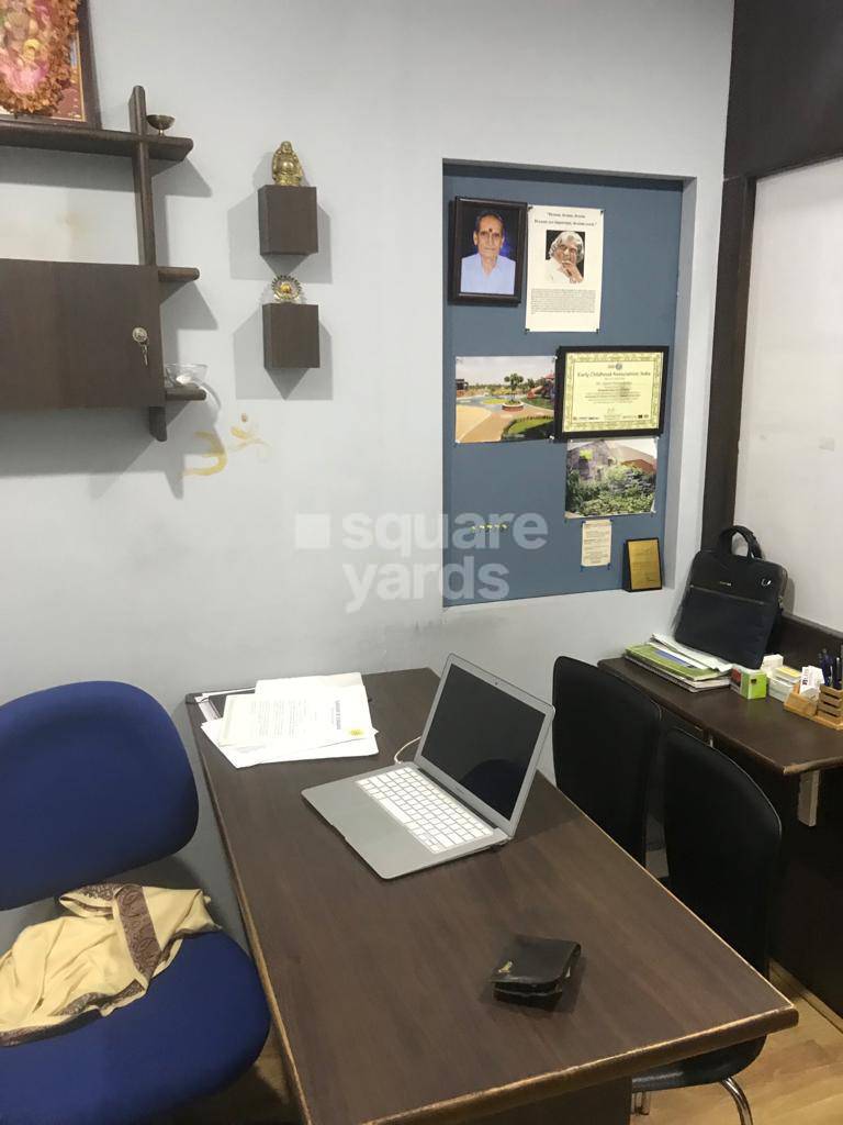 Rental Commercial Office Space 650 Sq.Ft. in Cunningham Road Bangalore