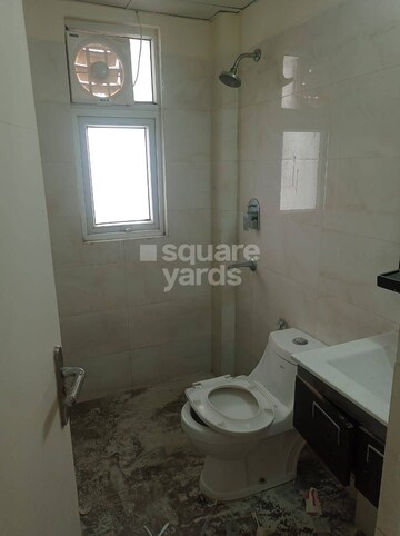 Bathroom in 3 BHK Apartment at Tulip Violet, Sector 69 – for Rent