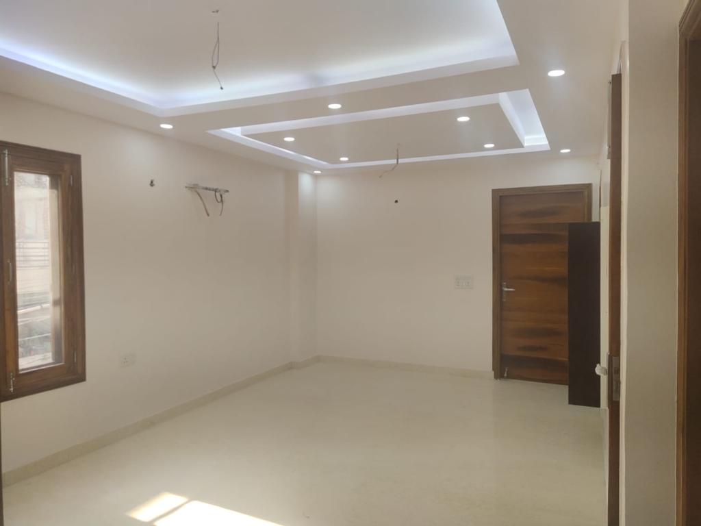 Resale 3 Bedroom 1125 Sq.Ft. Builder Floor in RWA Block A1 Paschim ...