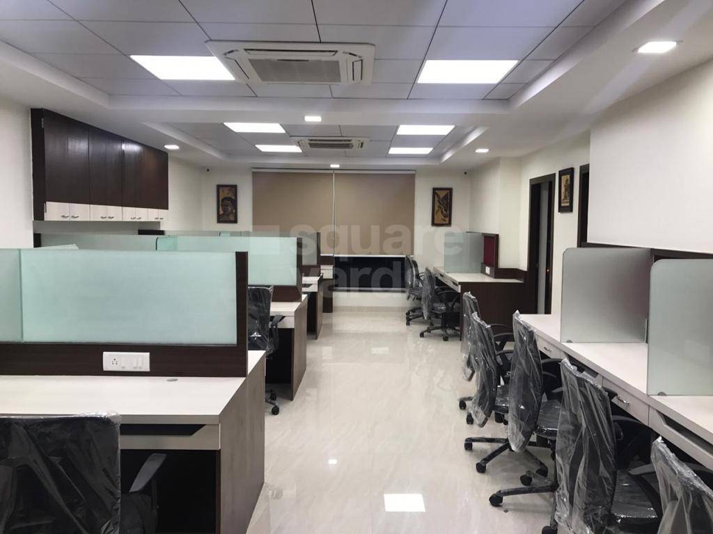 Rental Commercial Office Space 787 Sq.Ft. in Real Tech Park, Vashi