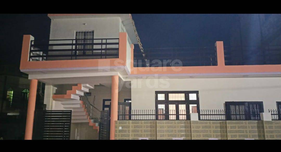 Rental 5 Bedroom 2200 Sq.Ft. Penthouse in Riverview Enclave Phase I