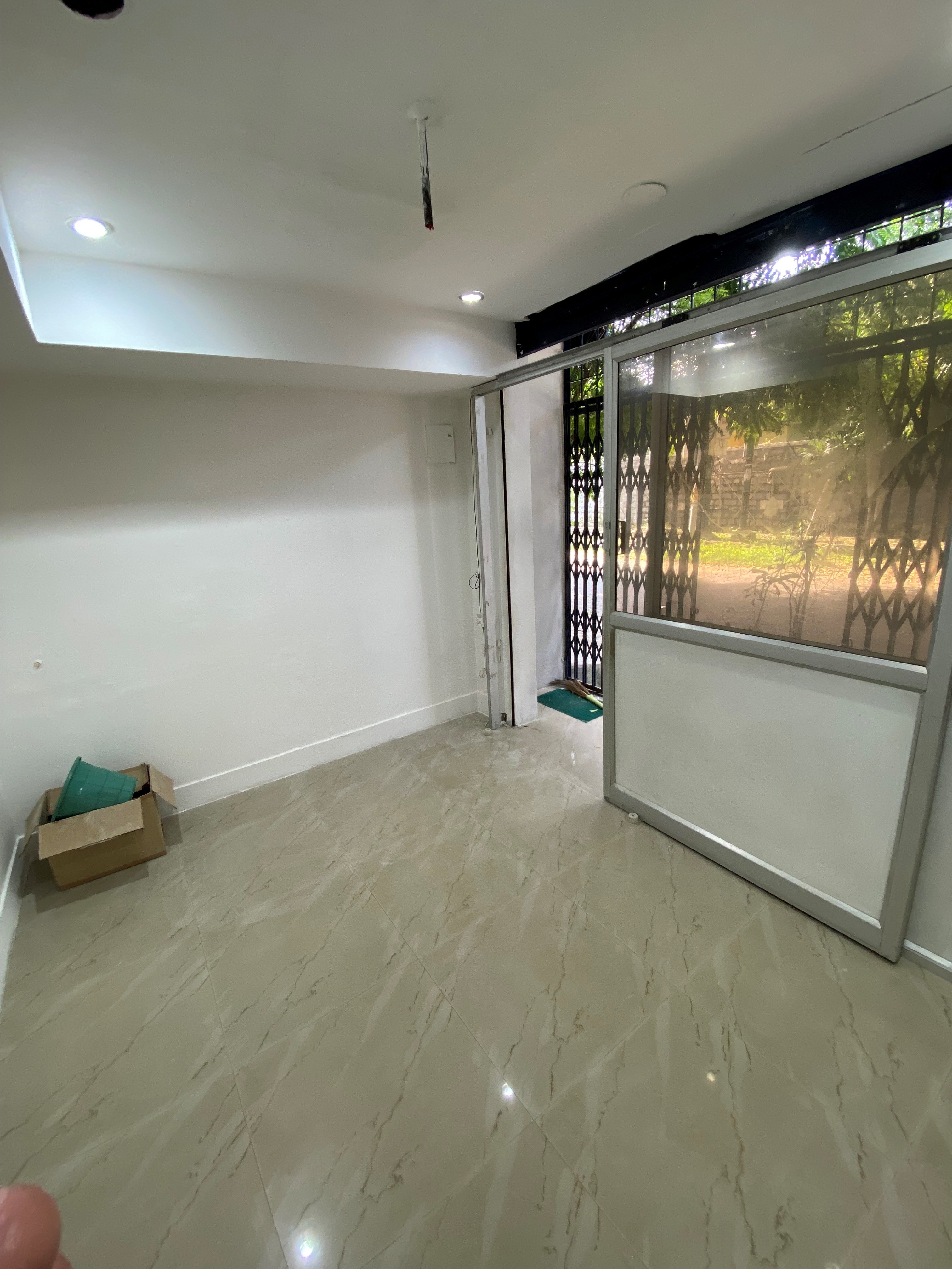 Rental 3 Bedroom 1850 Sq.Ft. Apartment in Kalyan Nagar Bangalore 4720766