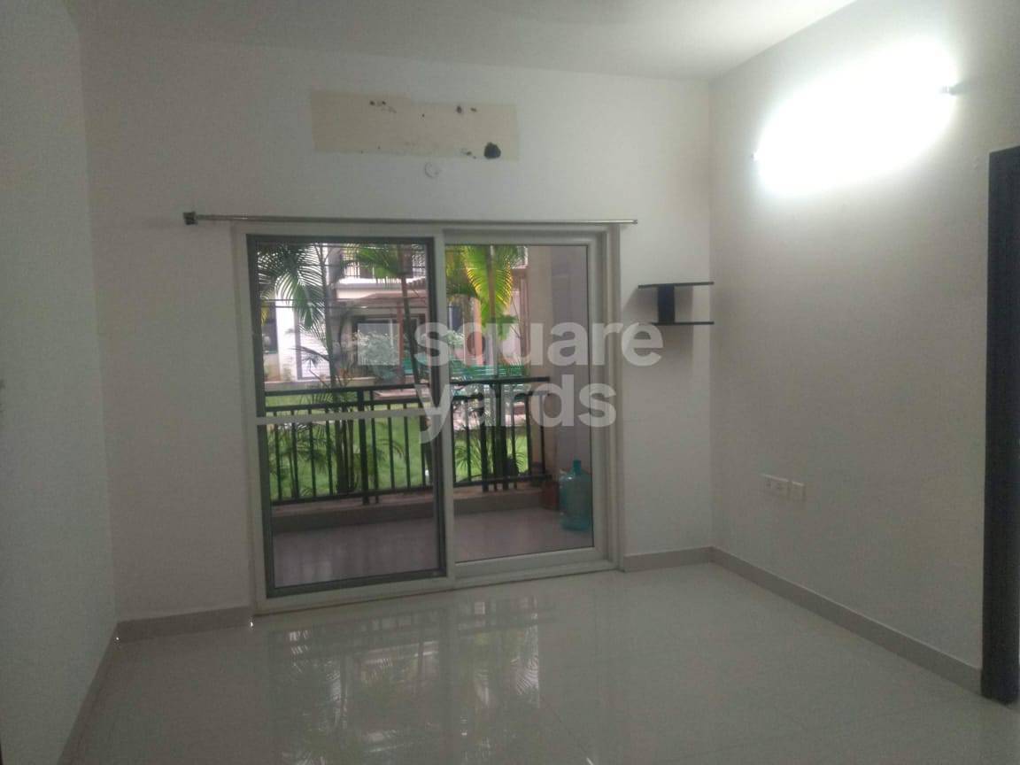 Rental 3 Bedroom 1800 Sq.Ft. Apartment in Vasavi Shanthinikethan