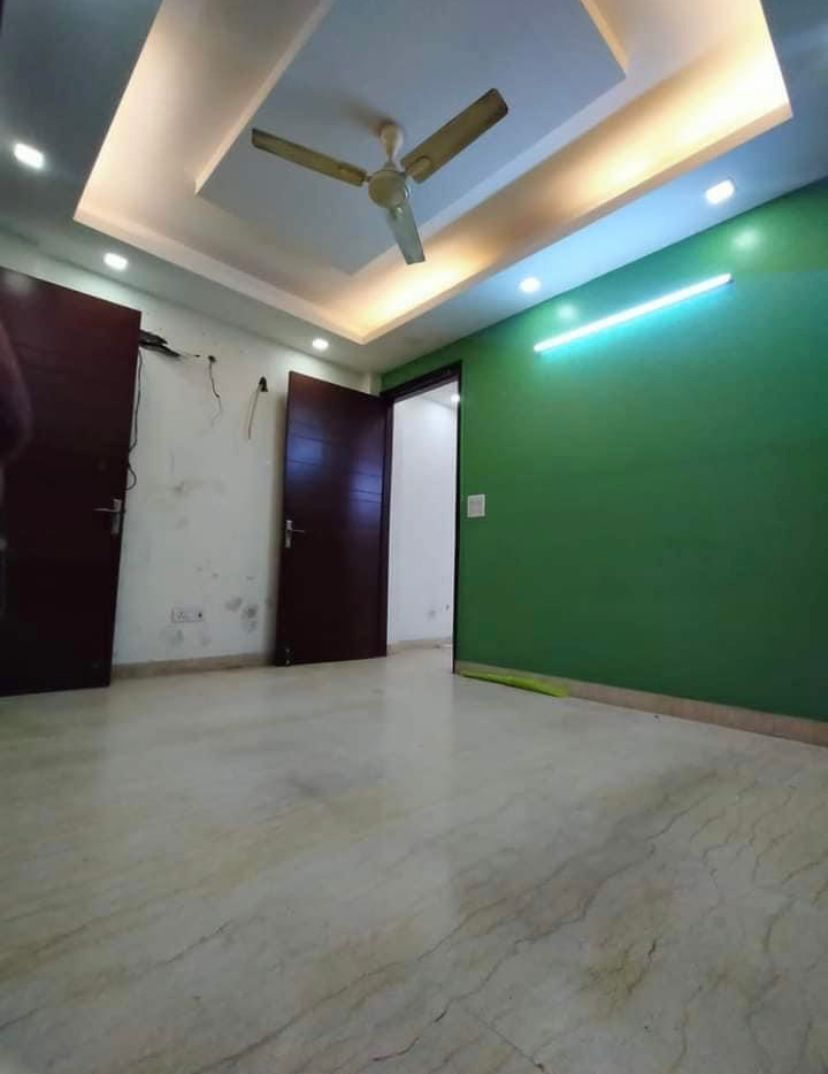 Rental 1 Bedroom 500 Sq.Ft. Apartment in Indira Enclave Neb Sarai, Neb
