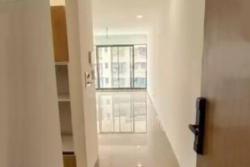 Room in 3 BHK Apartment at Andheri West – for Sale