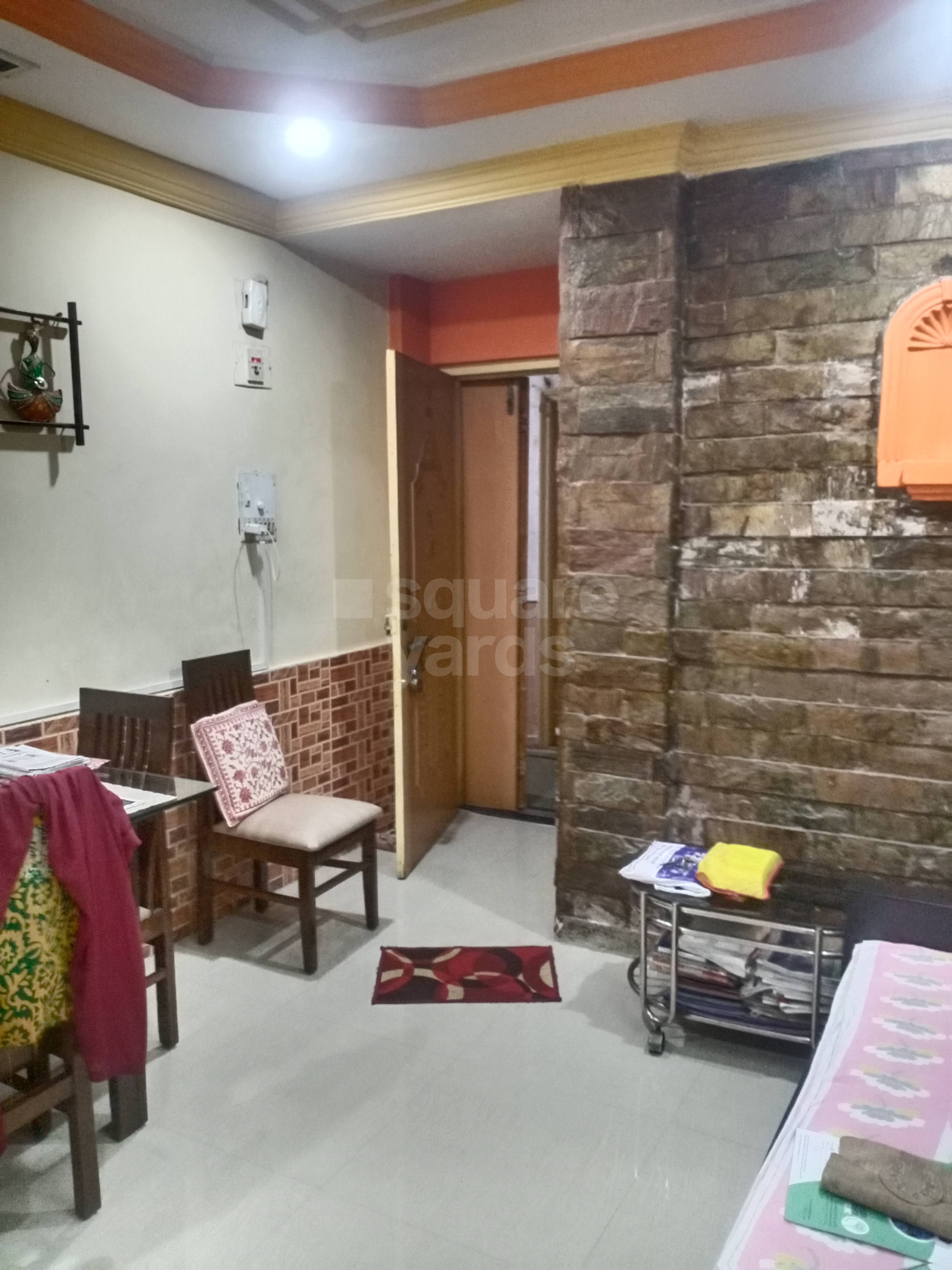 Rental Studio 355 Sq.Ft. Apartment in Swastik Park CHS, Ghodbunder Road