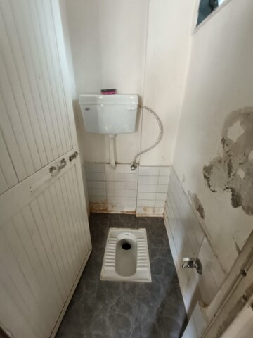 Bathroom in 1 BHK Apartment at Seawoods – for Rent