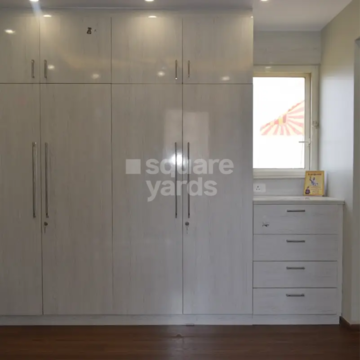 Room in 3 BHK Apartment at M3M Marina, Sector 68 – for Rent