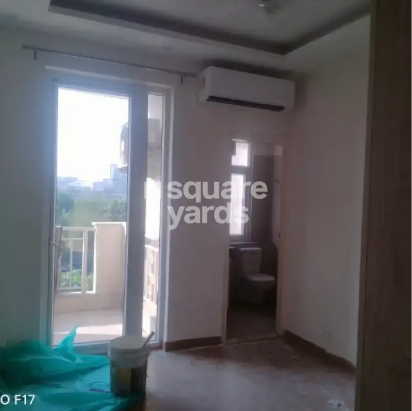 Rental 3 Bedroom 1575 Sq.Ft. Apartment in Emaar Palm Premier, Sector 77 Gurgaon 4782104