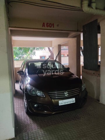 Parking in 2 BHK Builder Floor at Hadapsar – for Sale