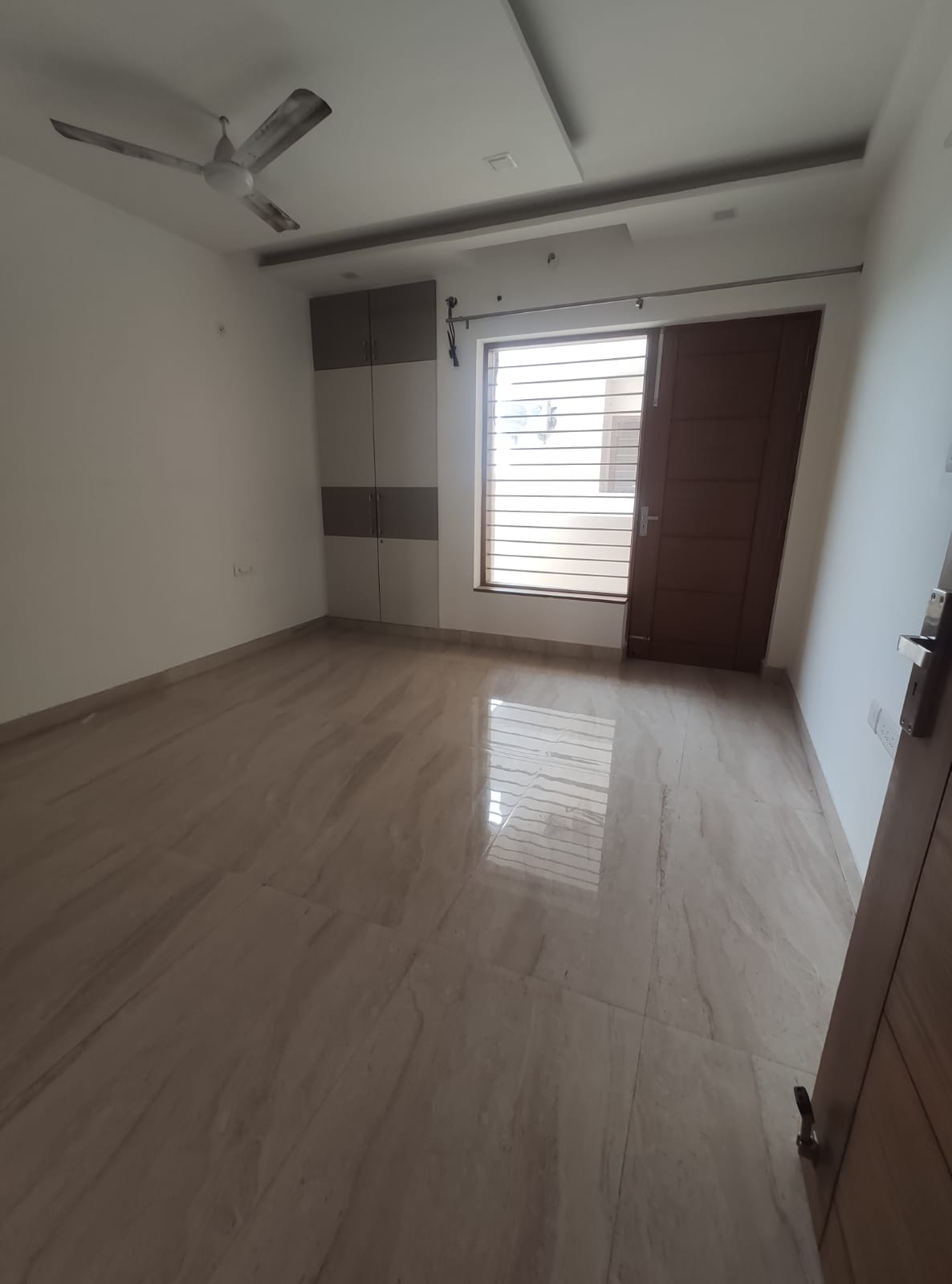 Rental 3 Bedroom 1888 Sq.ft. Apartment In Bptp Princess Park, Sector 86 